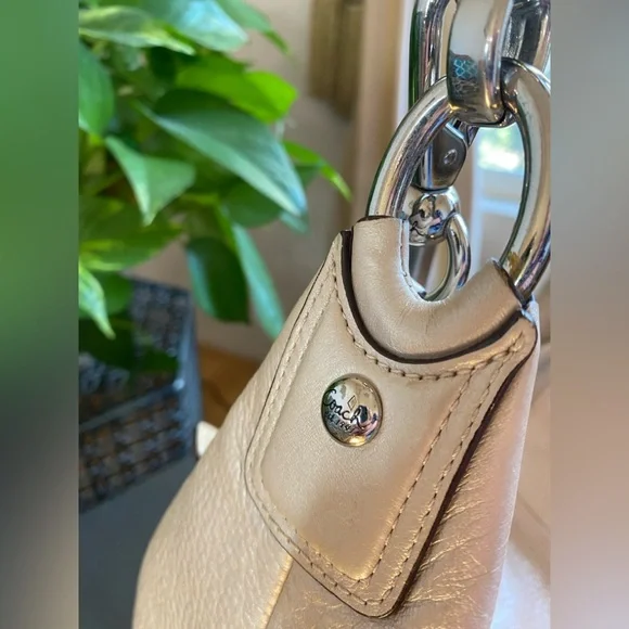 Coach Kristin Champagne Cream Pebble Soft Leather Hobo, Large, Dust Bag, Strap - Picture 6 of 15